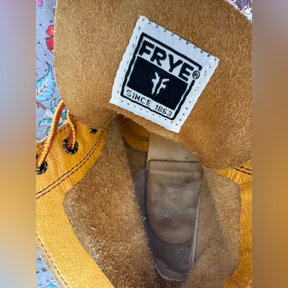 FRYE Short Lug Sole Lace Up Boots Banana With Sunrise Marbling - Picture 14 of 16